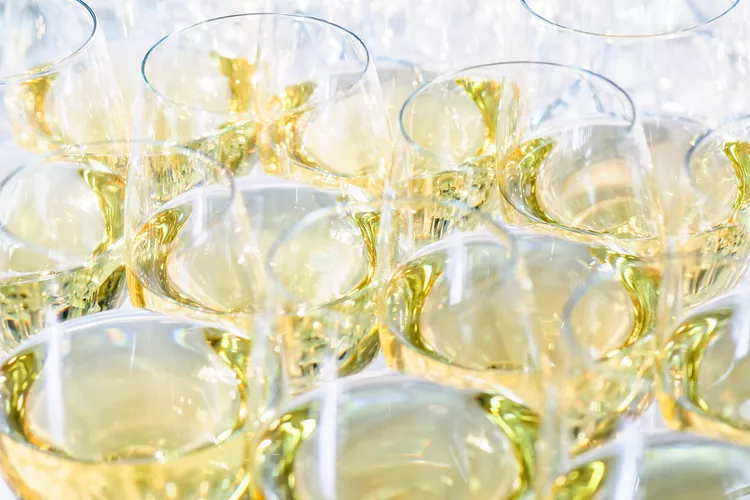 Champagne, Explained: A Snobbery-Free Guide to the Best of Bubbly