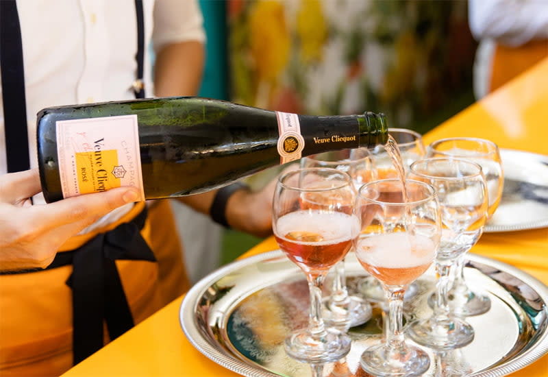 Veuve Clicquot Rose (Winemaking, 10 Best Bottles, Prices 2023)